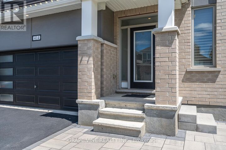 Property Photo:  414 Aphelion Crescent  ON K2J 6N6 