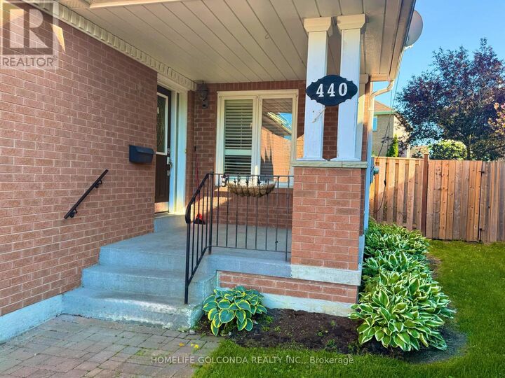 Property Photo: 440 Seneca Court ON L3X 2C8