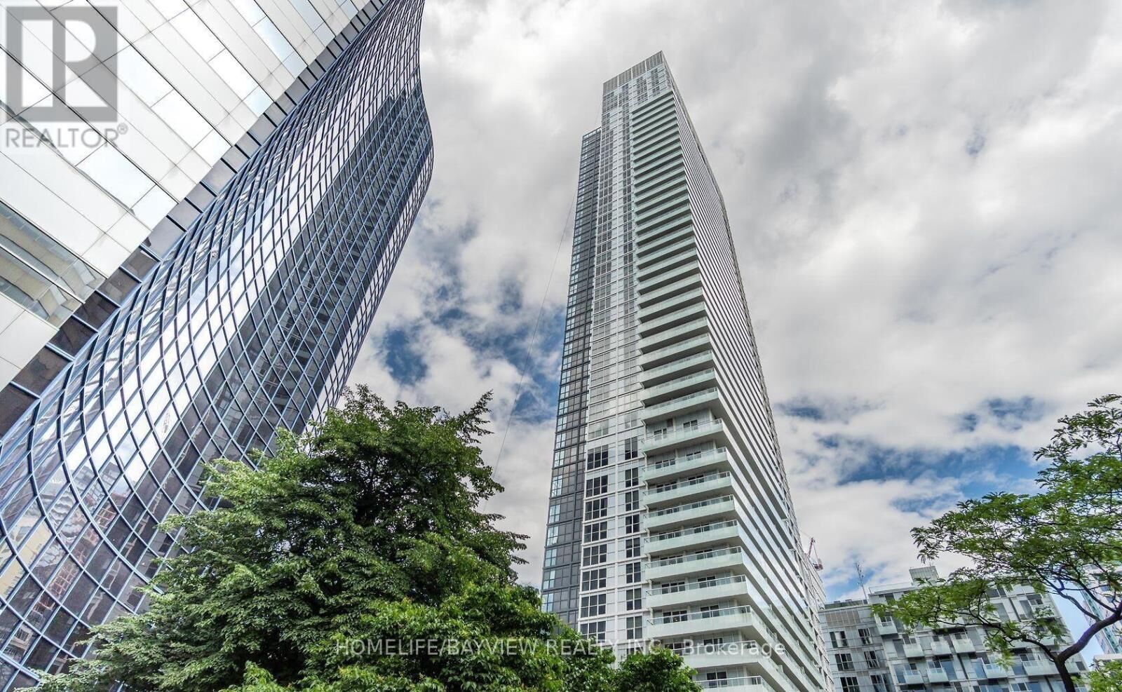 Property Photo:  300 Front Street West 2710  ON M5V 0E9 