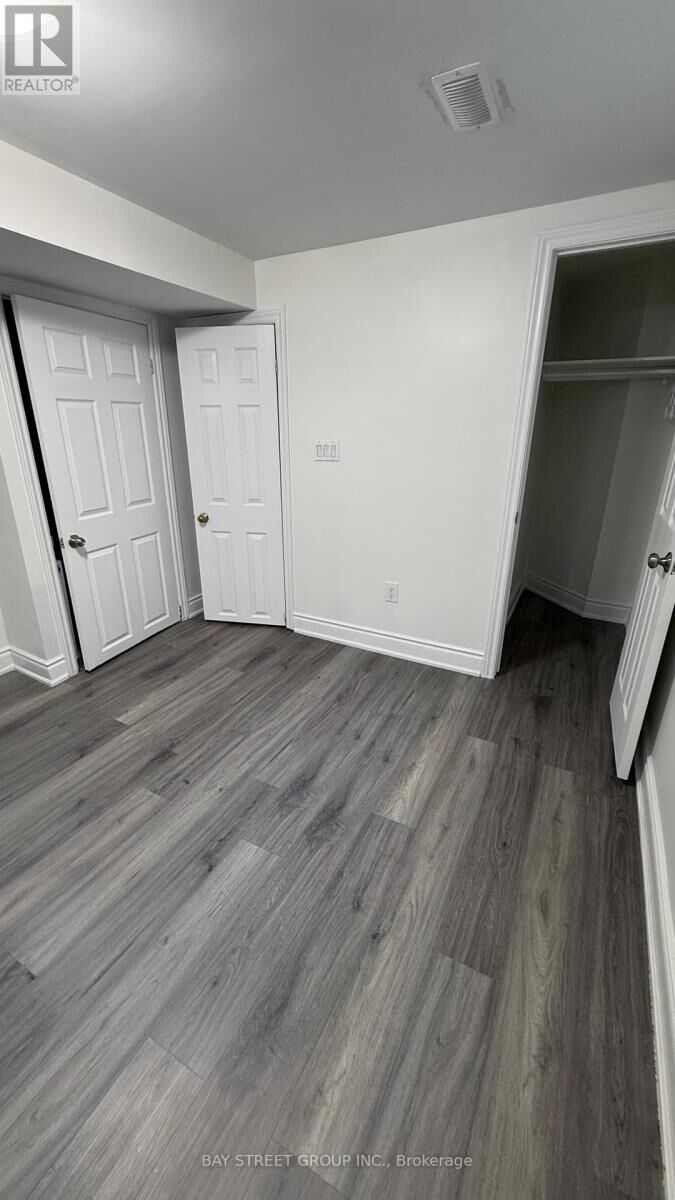 Property Photo:  50 Thorntree Crescent Bsmt  ON L6Y 4C4 