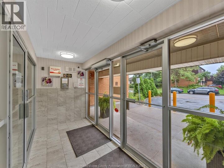 Property Photo:  6211 Thornberry Crescent 250  ON N8T 3A5 