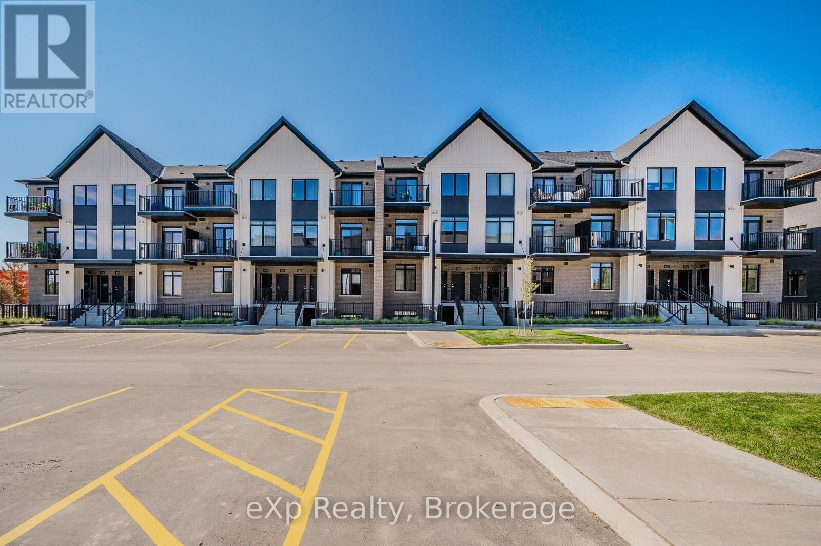 Property Photo:  824 Woolwich Street 71  ON N1H 1G8 
