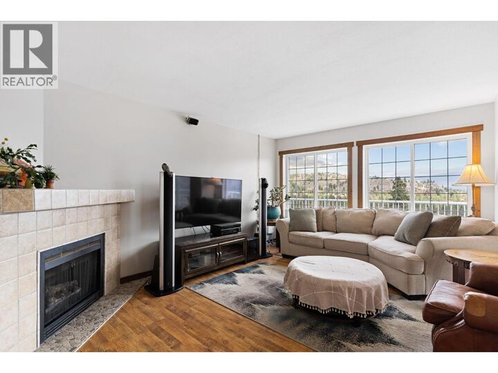 Property Photo: 3052 Ensign Way BC V4T 1V1