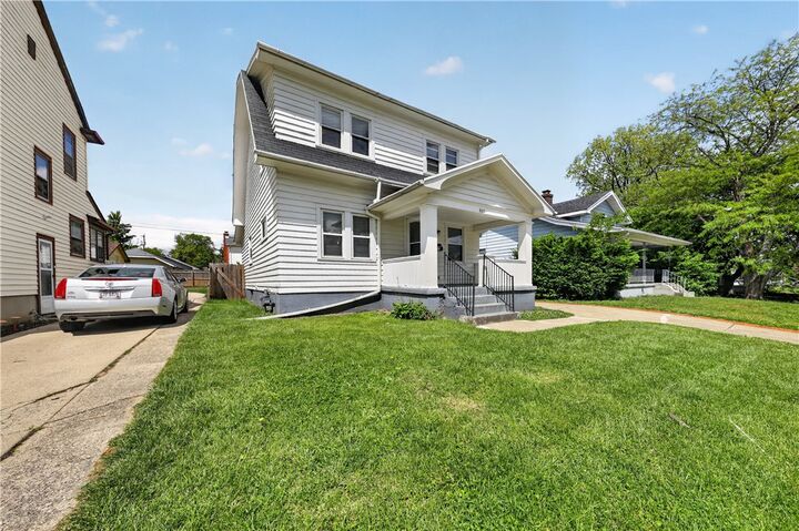 Property Photo:  805 Sunnyview Avenue  OH 45406 