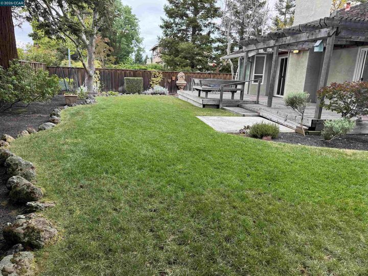 Property Photo:  133 Woodview Circle  CA 94582 