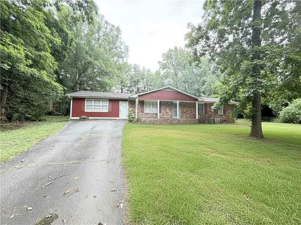 Property Photo:  210 Cherrywood Drive  GA 30188 