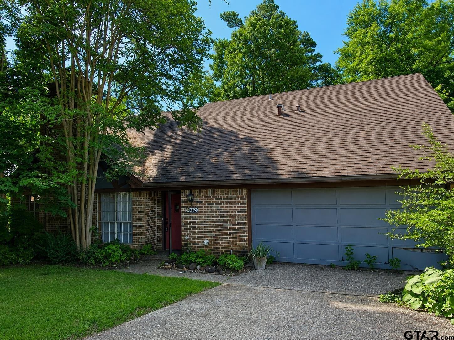 Property Photo: 4820 Prestwick Ln TX 75703