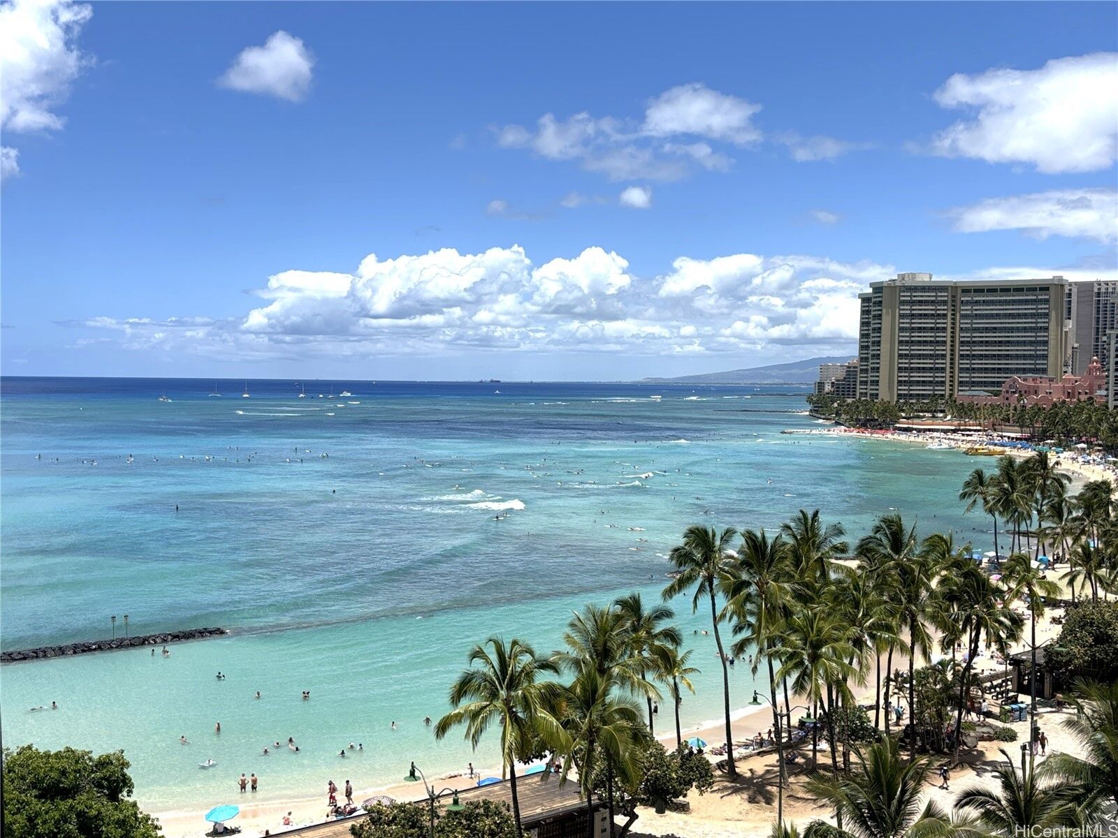 Property Photo:  2500 Kalakaua Avenue 1002  HI 96815 
