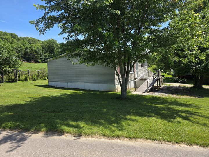 Property Photo: 172 Boston Hill Road KY 42633