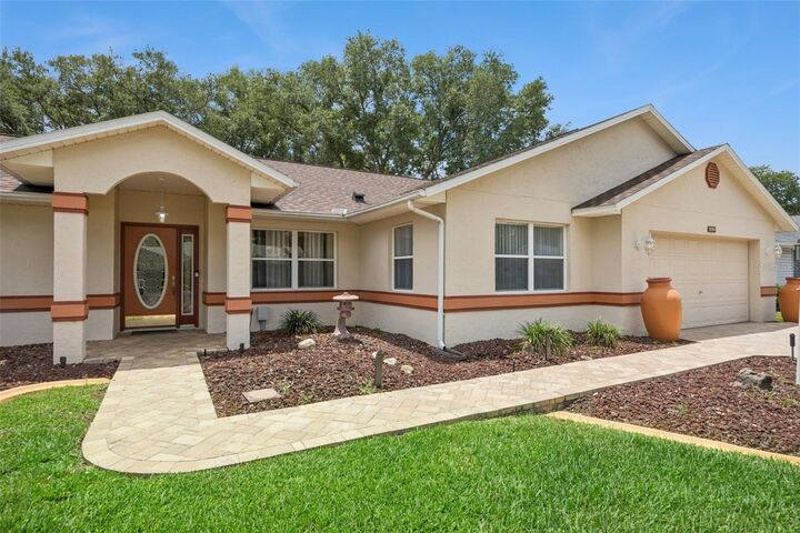 Property Photo:  25904 Newcombe Circle  FL 34748 