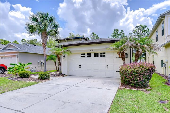 Property Photo:  7847 Tuscany Woods Drive  FL 33647 