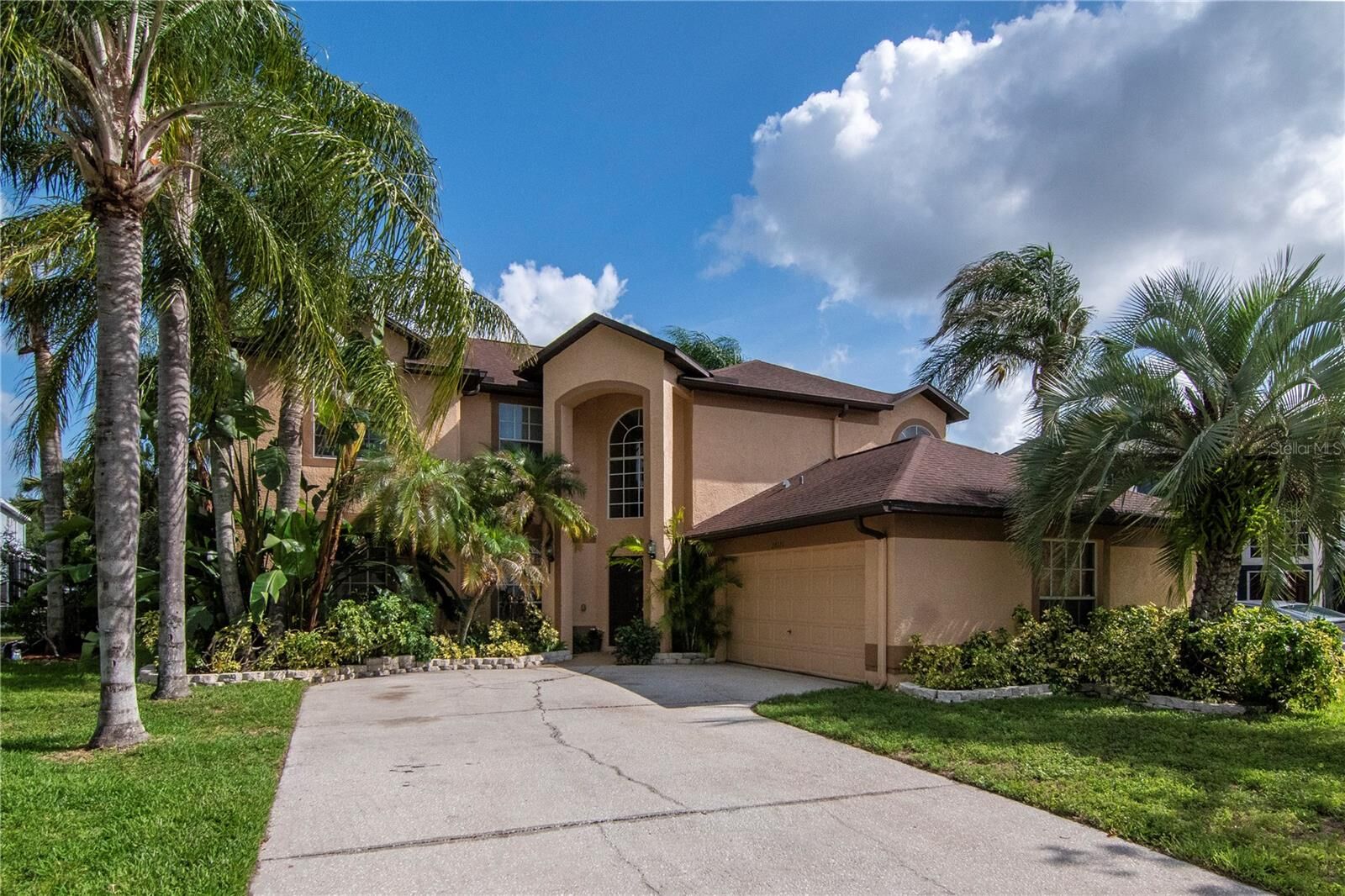Property Photo:  27221 Sea Breeze Way  FL 33544 