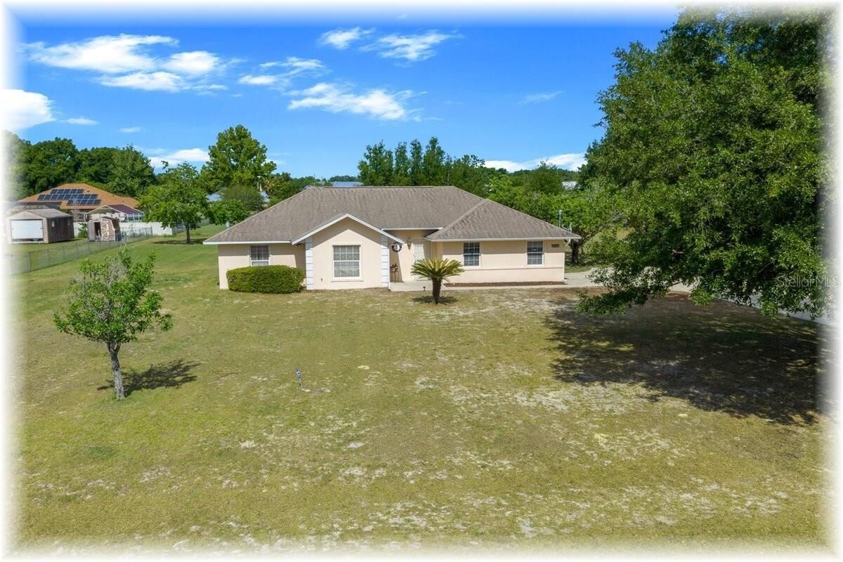 Property Photo:  8740 SE 61 Avenue  FL 34472 