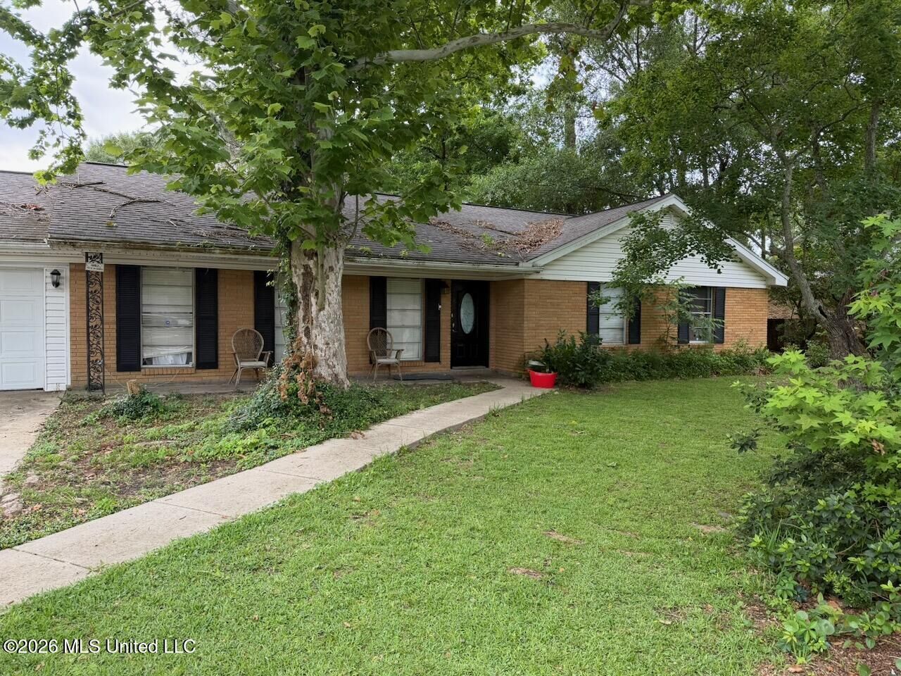 Property Photo:  444 Klondyke Road  MS 39560 