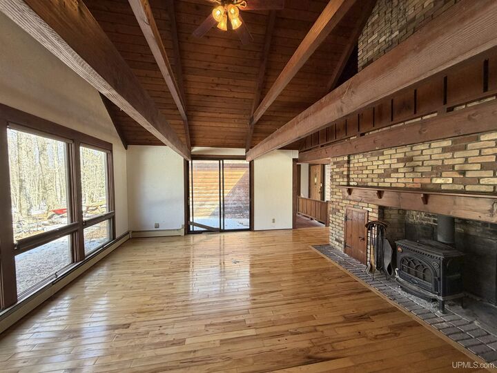 Property Photo:  N17537 County Road 400 Road  MI 49874 