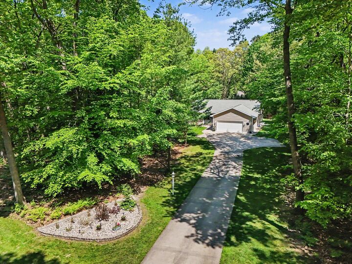 Property Photo:  6544 W Forest Edge Drive  MI 49431 