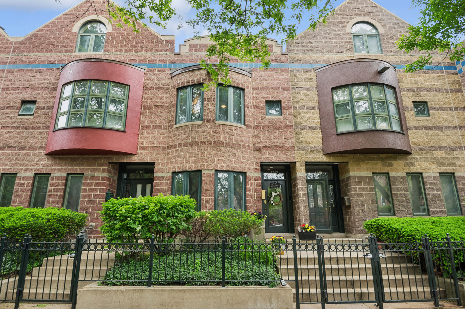 Property Photo: 5317 S Drexel Avenue IL 60615