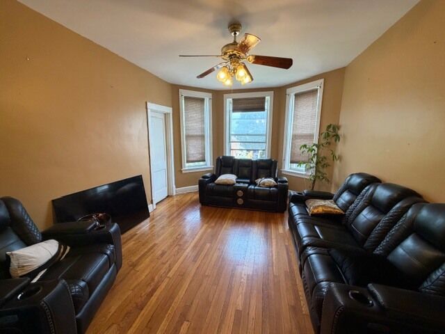 Property Photo: 5215 W Van Buren Street IL 60644