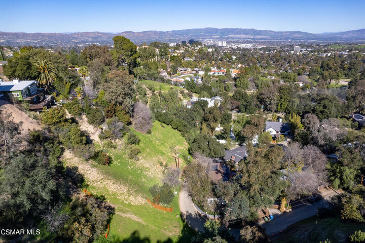 Property Photo: 4619 Ensenada Drive CA 91364