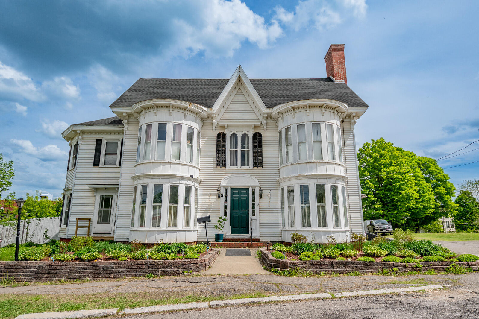 Property Photo:  8 Monument Square  ME 04426 