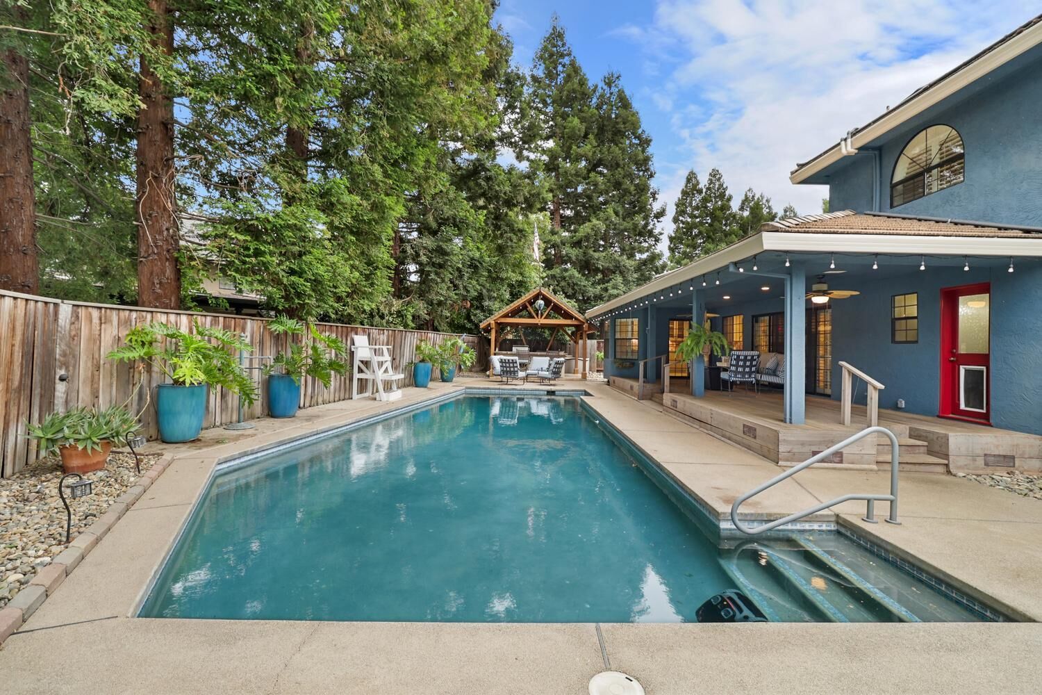 Property Photo:  9411 Leal Court  CA 95758 