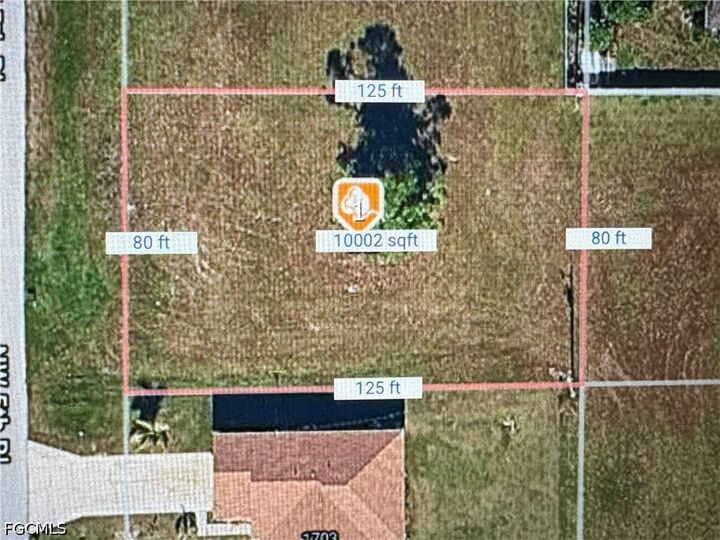 Property Photo: 1707 NW 5th Place FL 33993