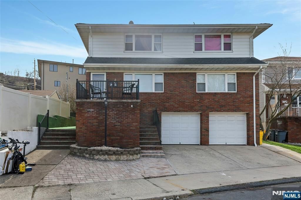 Property Photo:  2 Carlen Court 1  NJ 07022 