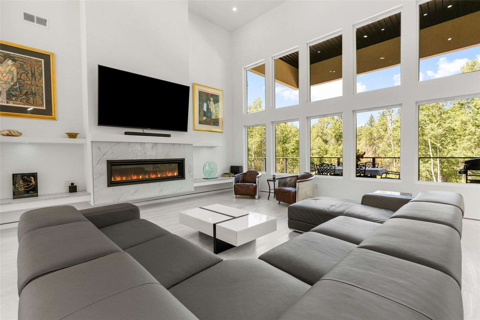 Property Photo:  829 Pheasant Run  MT 59840 