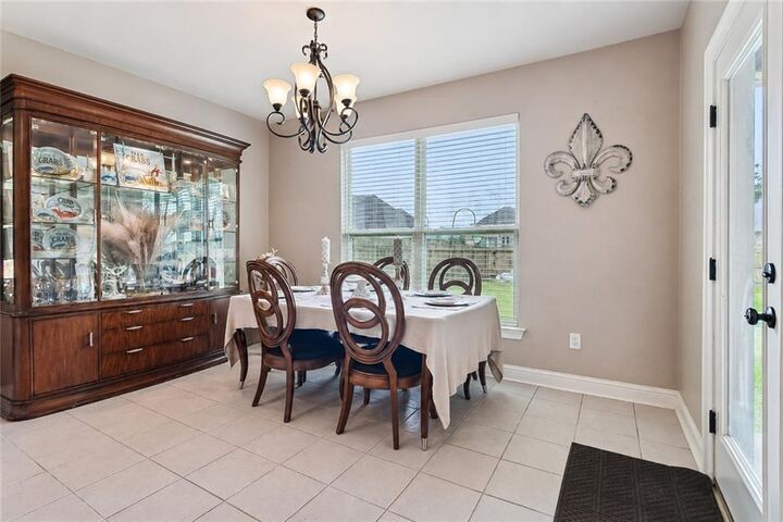 Property Photo: 335 Knollwood Lane LA 70458