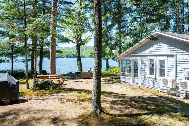 Property Photo:  33 Oak Avenue  NH 03882 