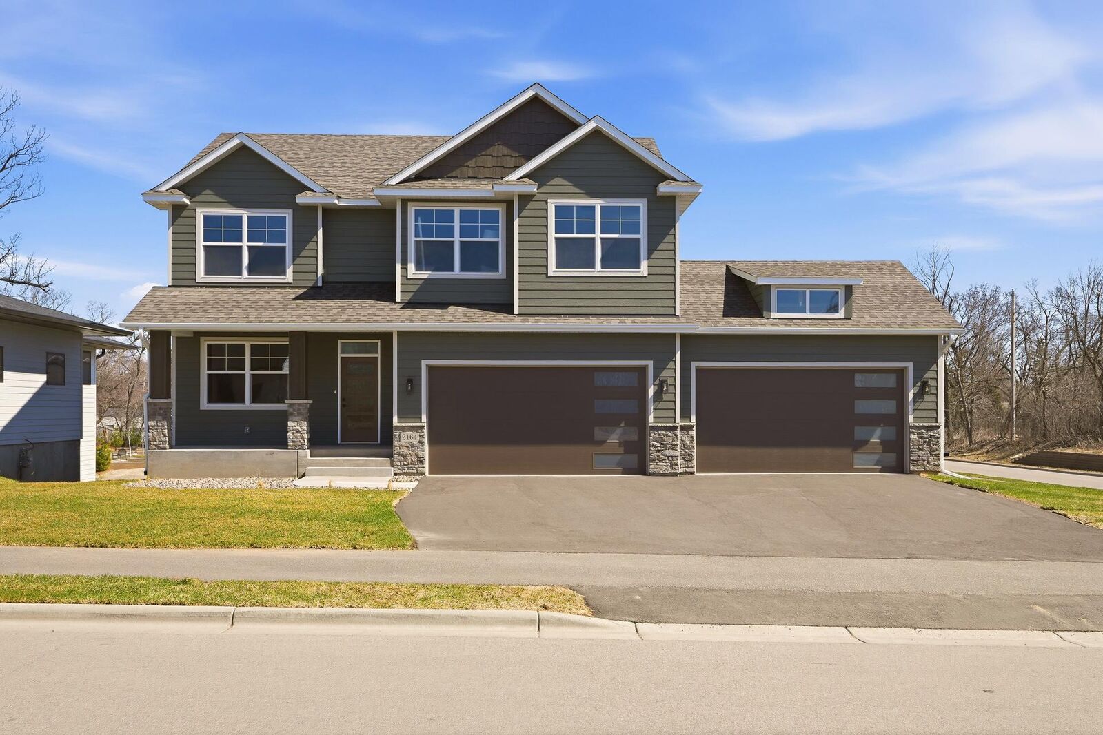 Property Photo:  2164 Eustis  MN 55113 