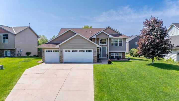 Property Photo: 4882 87th Street NE MN 55362