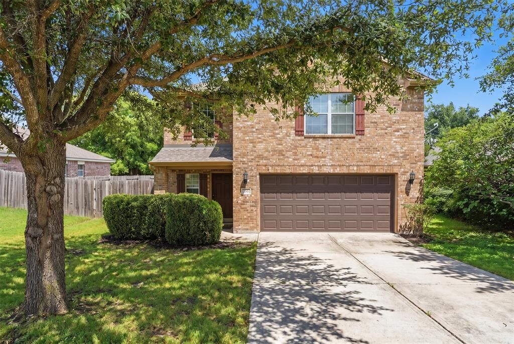 Property Photo: 161 Dodge City Trail TX 76071