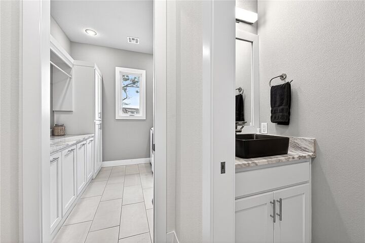 Property Photo:  8601 W Migration Way  AR 72713 