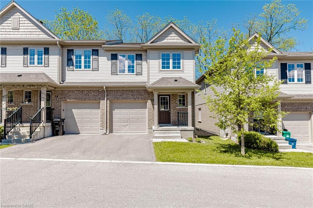 Property Photo: 50 Pinnacle Drive 55 ON N2P 0H8