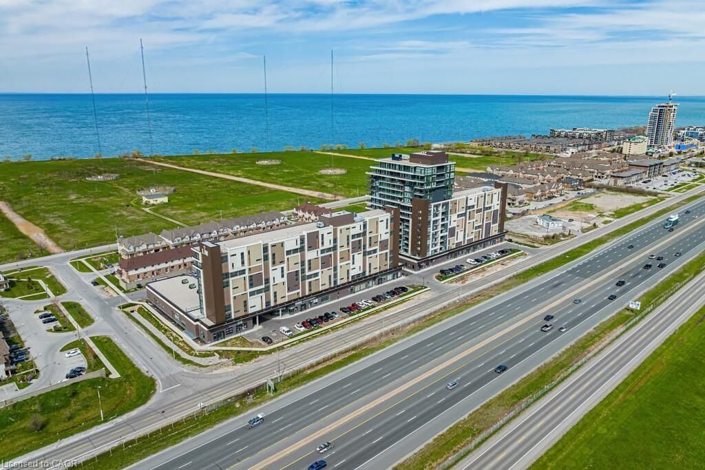 Property Photo:  550 North Service Road 609  ON L3M 0H8 