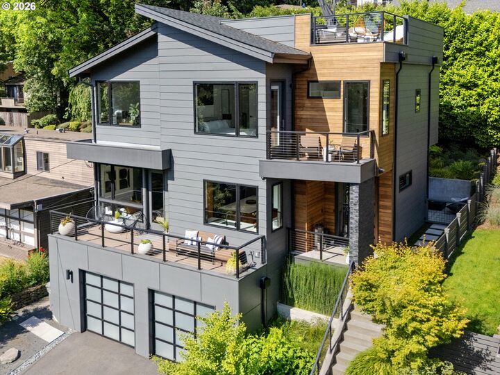 Property Photo:  7625 S Fulton Park Blvd  OR 97219 