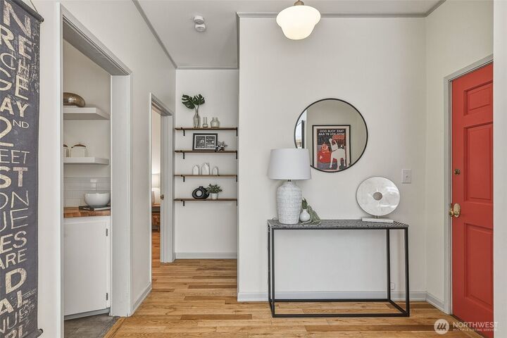 Property Photo:  1107 E Denny Way A2  WA 98122 