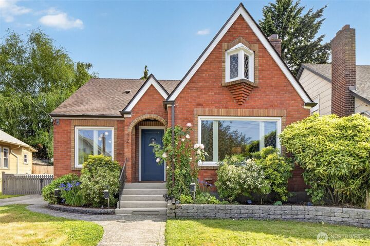 Property Photo: 321 NW 78th Street WA 98117