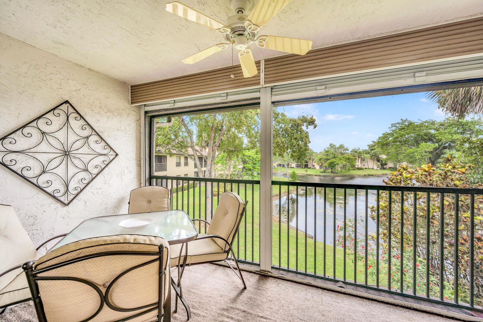 Property Photo:  3123 S Carambola Cir S 2362  FL 33066 