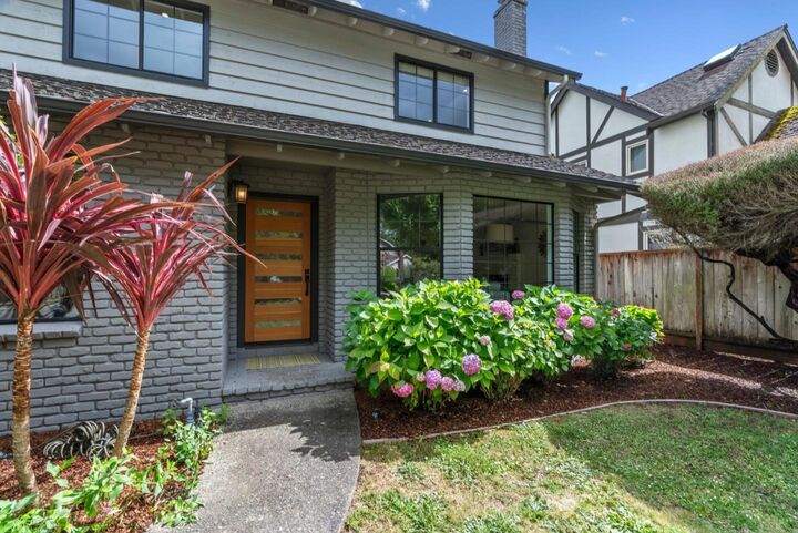 Property Photo:  105 Quarry Lane  CA 95060 