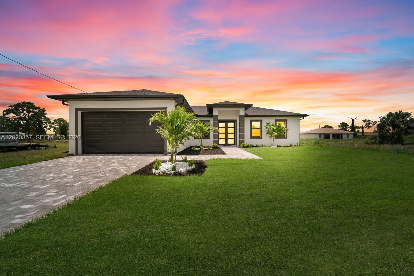 Property Photo:  3114 39th St SW  FL 33976 
