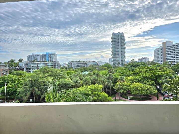 Property Photo:  5 Island Ave 5J  FL 33139 