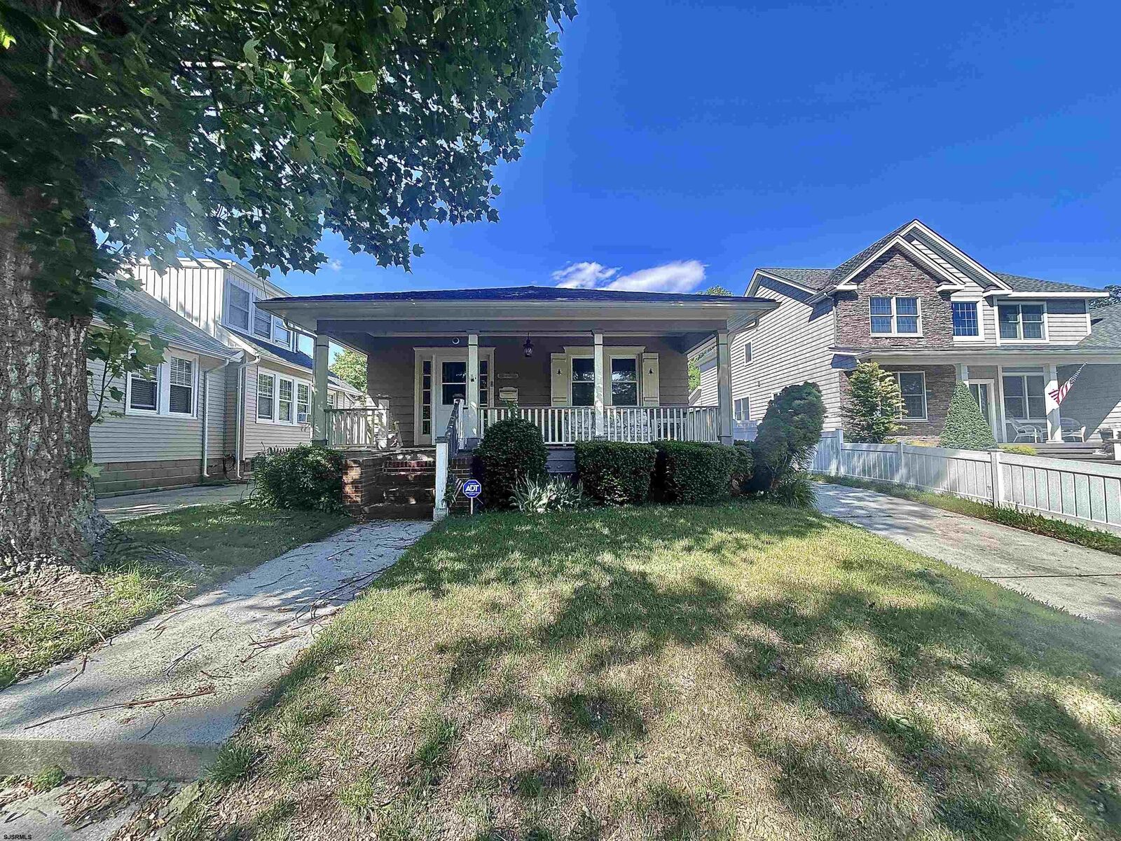 Property Photo:  17 E Rosadale Ave  NJ 08225 