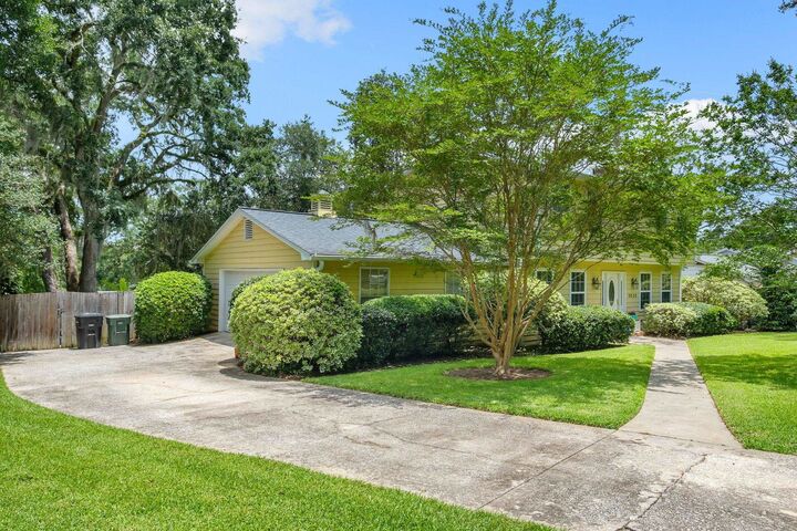 Property Photo:  3028 Banks  FL 32309 