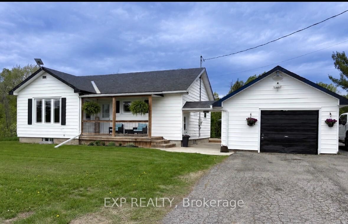 Property Photo: 2382 Hwy 60 Highway ON K7V 3Z6