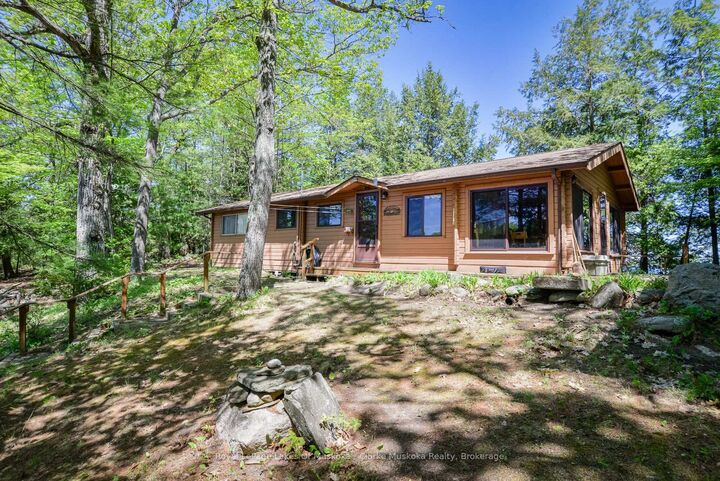 Property Photo: 2 Is 220 Severn River Island ON L0K 1S0