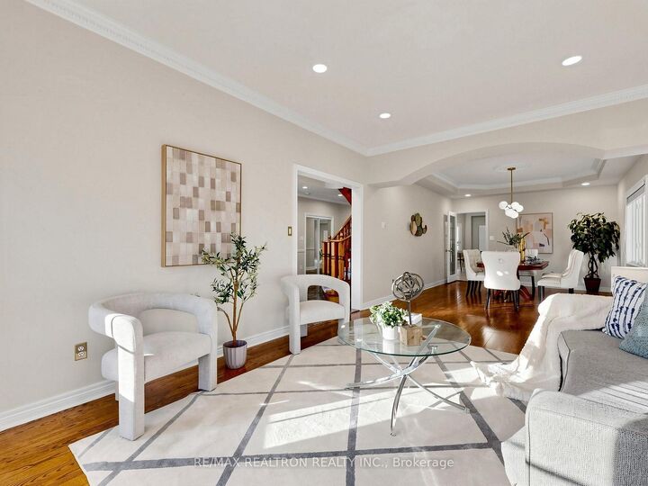 Property Photo: 47 El Dorado Street ON L4C 0G8