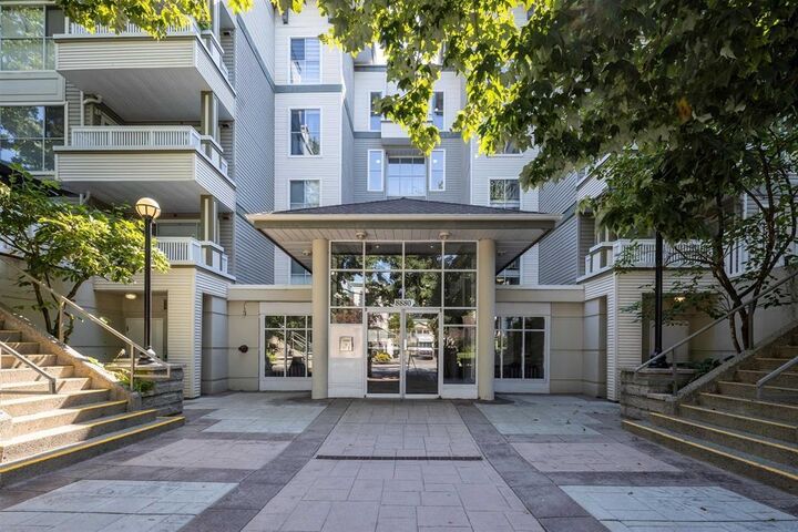 8880 Jones Road 330 — photo 1