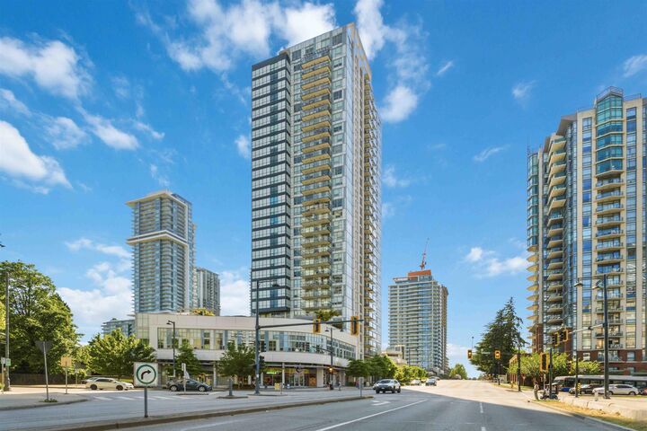 13398 104 Avenue 3301 — photo 1
